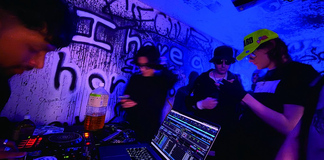 4F NEO TOKYO — Room A