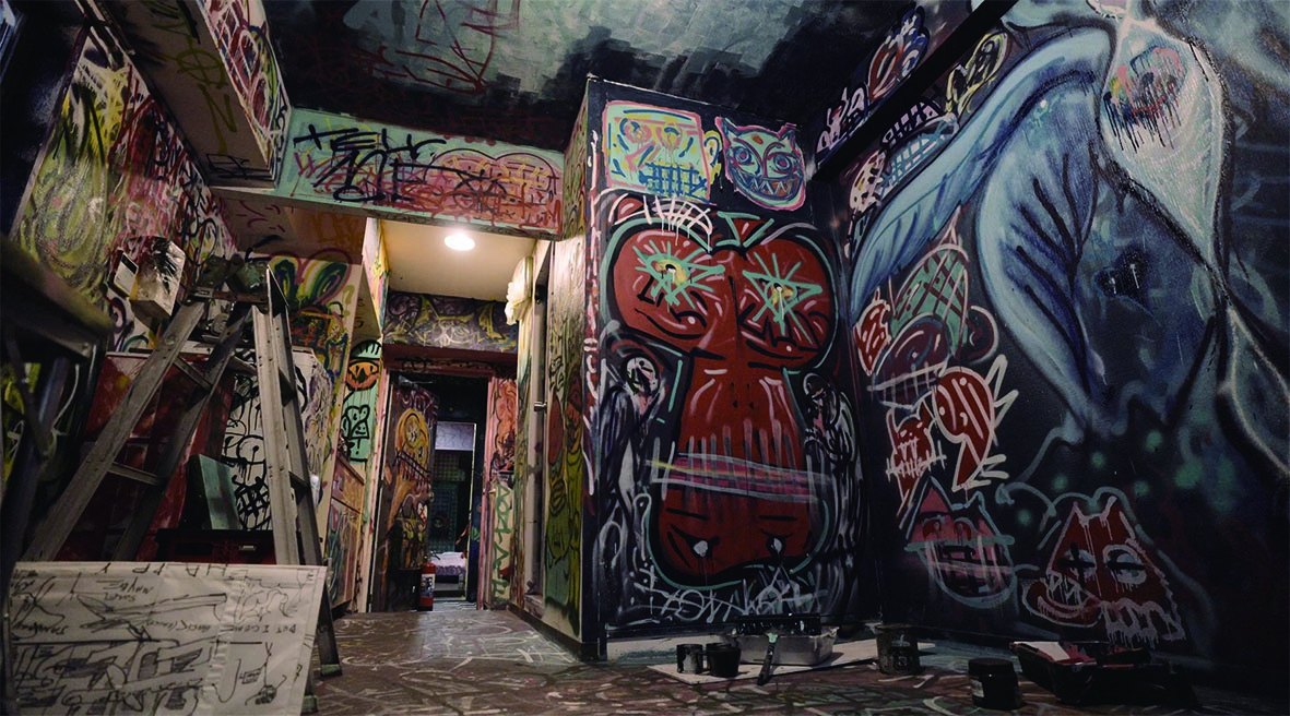 6F GRAFFITI — Room A